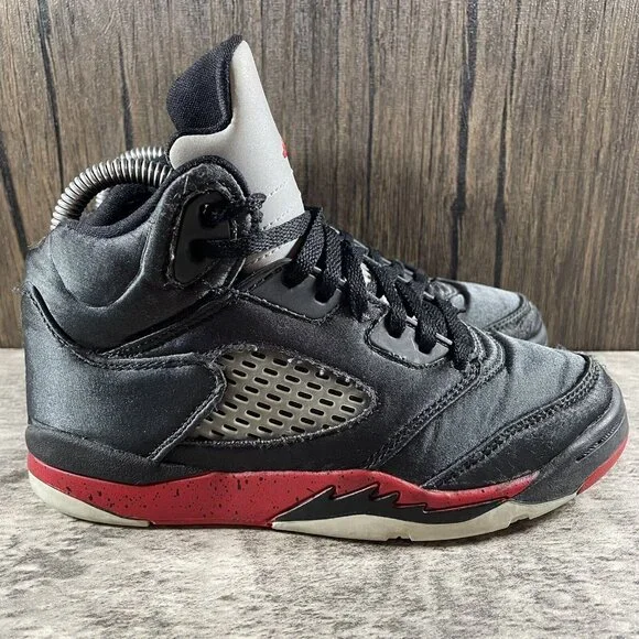 Nike Air Jordan 5 Retro Satin PS Black Red White 2017 440889-006 Size 1 - Picture 4 of 8